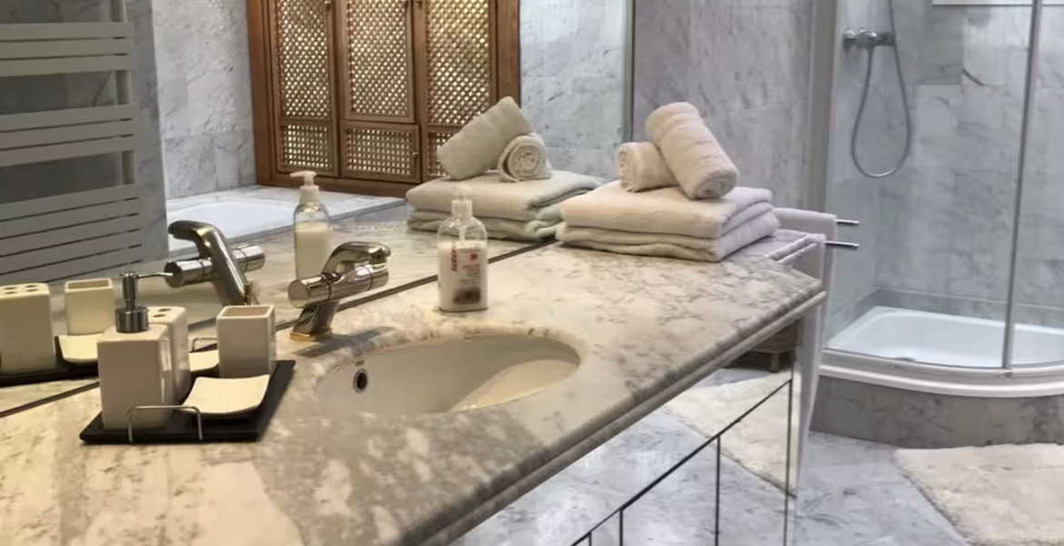 Penthouse for rent in Marbella Marina Puente Romano 