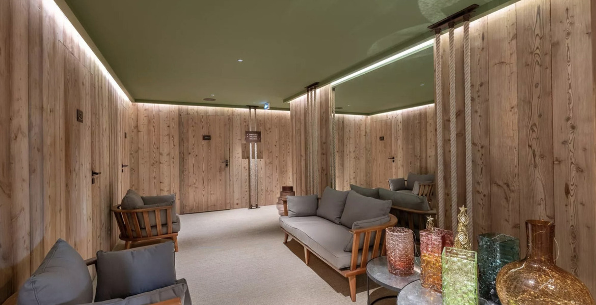 Апартаменты расположены на 2 этаже резиденции 