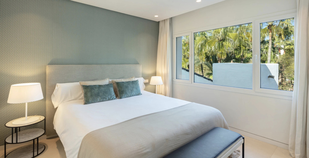 Пентхаус в Марина Пуэнте Романо