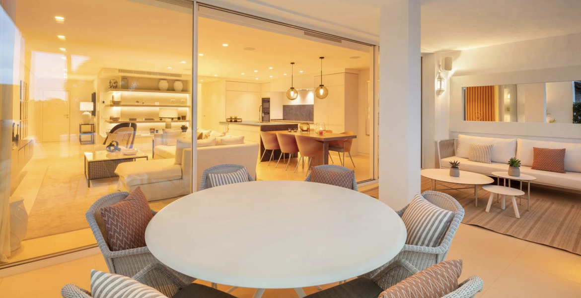 Пентхаус в Марина Пуэнте Романо