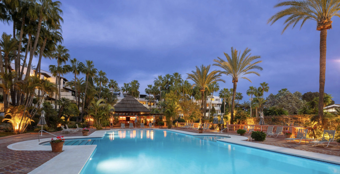 Пентхаус в Марина Пуэнте Романо