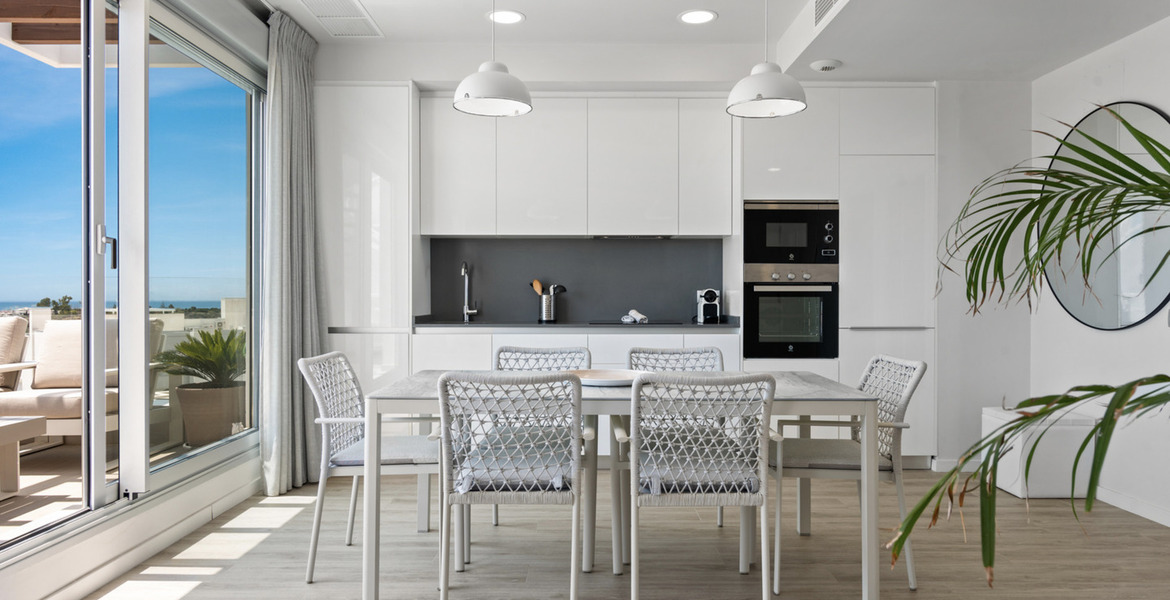 Atico en alquiler en Estepona