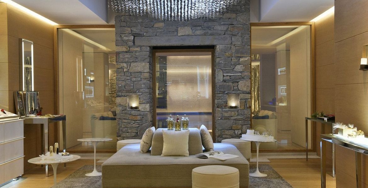 Отель Cheval Blanc Palace