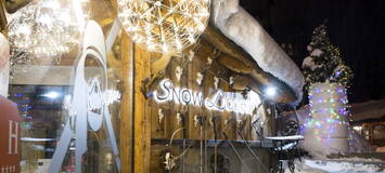 Snow Lodge Hotel 