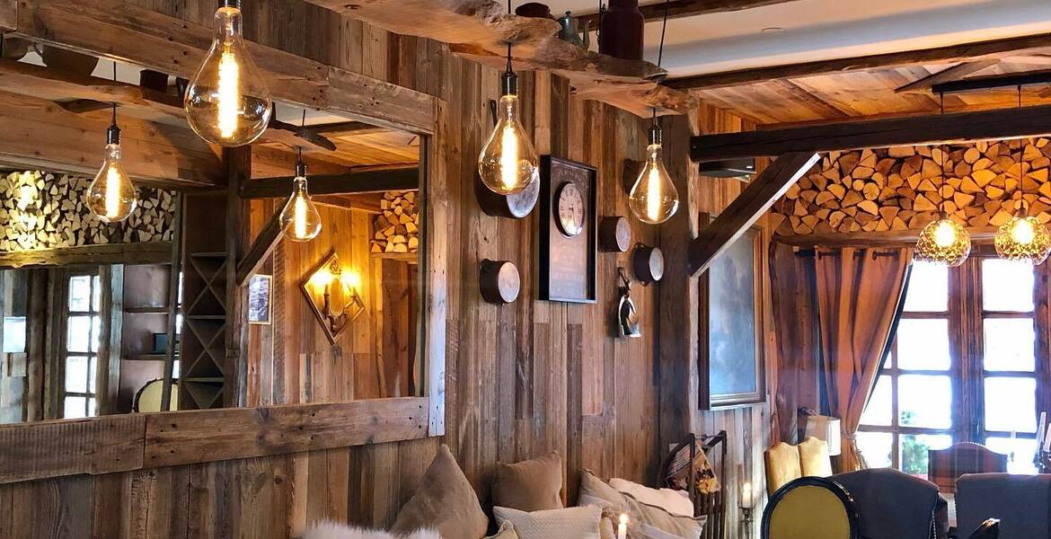 Servicios de conserjería Restaurante LE GRENIER -AVA