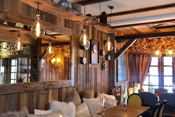 Services de conciergerie Restaurant LE GRENIER - AVA