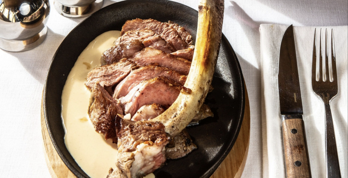 Le Musher Grill Ресторан на склоне