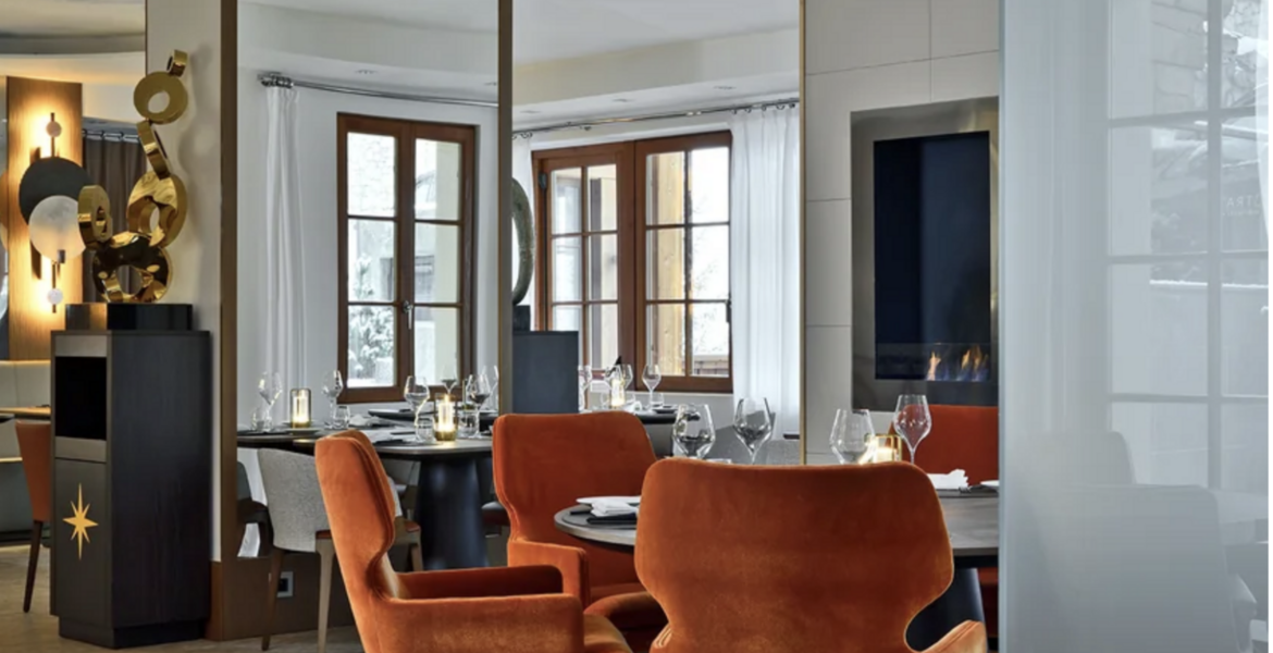 [S] Corner Restaurant