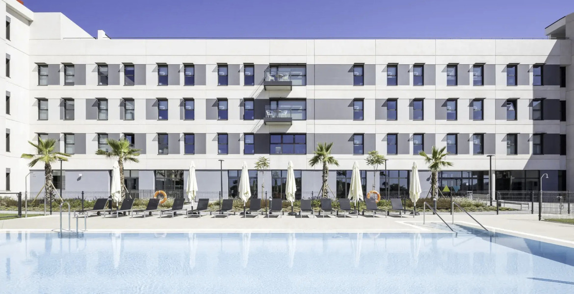 Instalaciones deportivas y formación futbolística