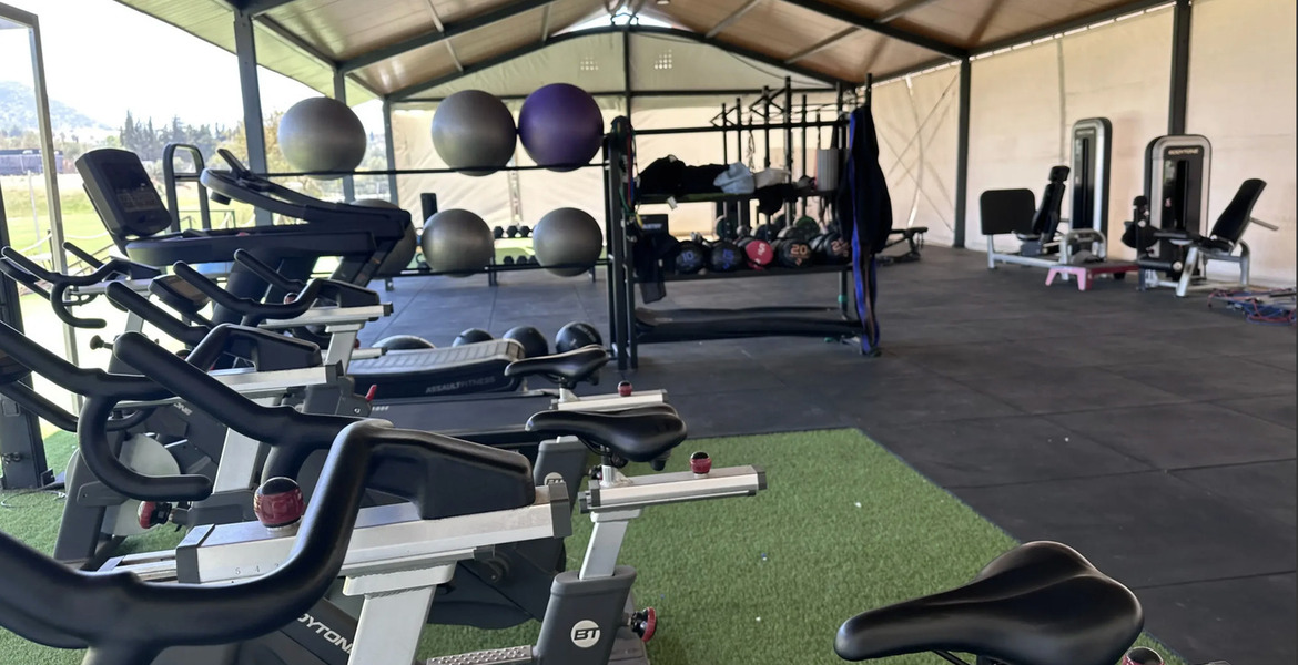 Instalaciones deportivas y formación futbolística